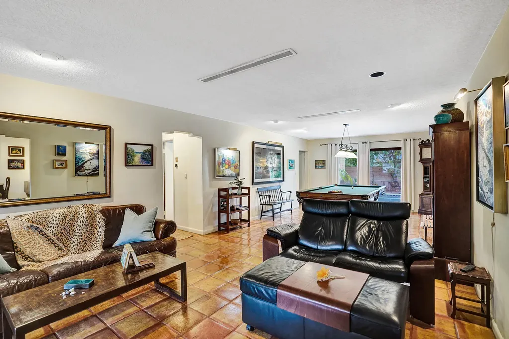 420 NE 36th Street Boca Raton FL 33431