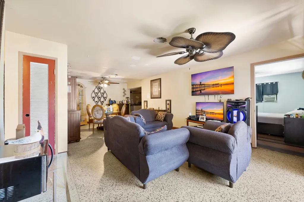 101 NW 18th Street Pompano Beach FL 33060