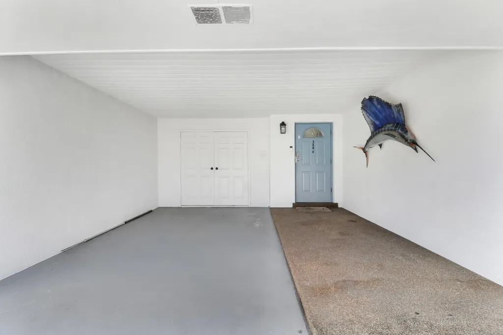 384 Golfview Road North Palm Beach FL 33408