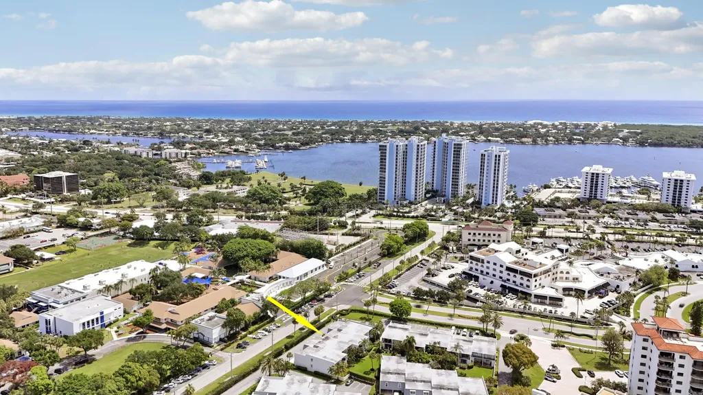 384 Golfview Road North Palm Beach FL 33408