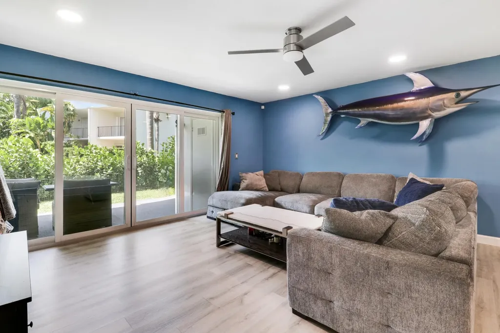 384 Golfview Road North Palm Beach FL 33408