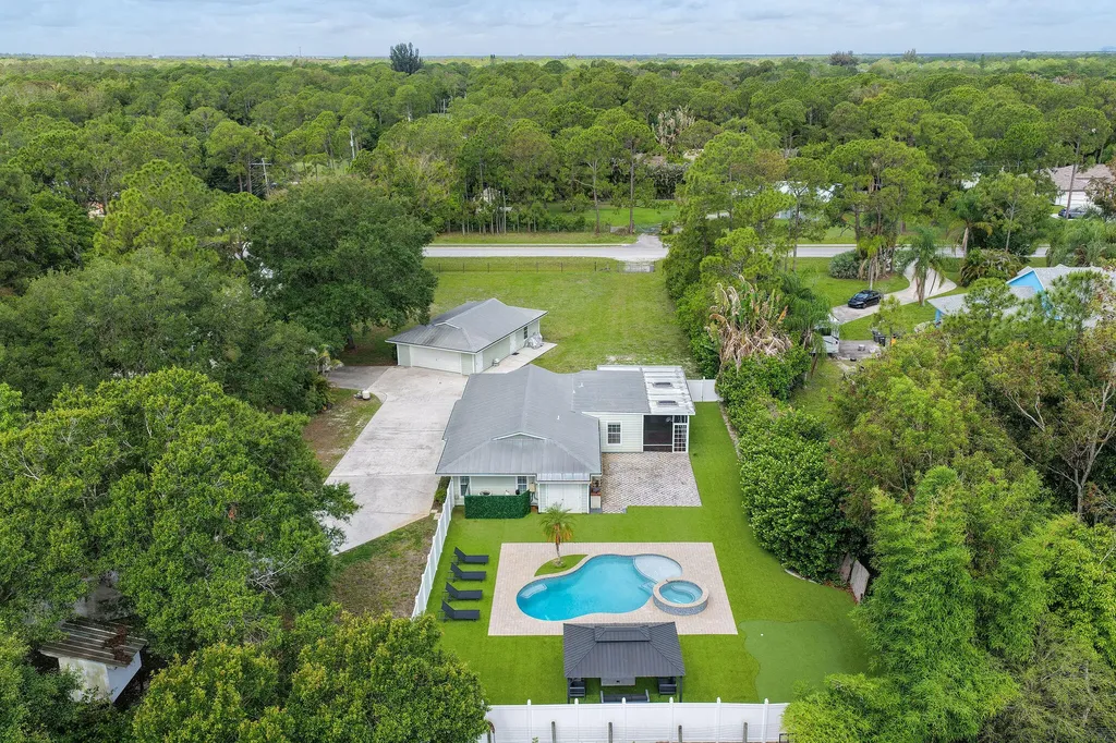 16582 Mellen Lane Jupiter FL 33478