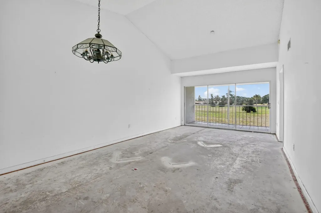 280 NW 67th Street Boca Raton FL 33487