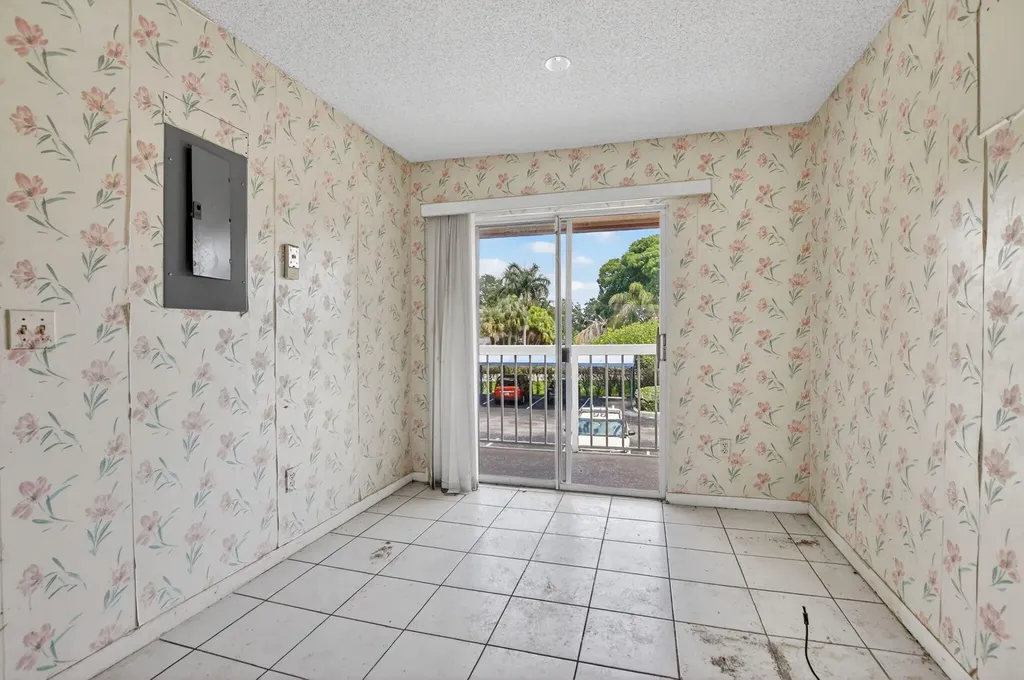 280 NW 67th Street Boca Raton FL 33487