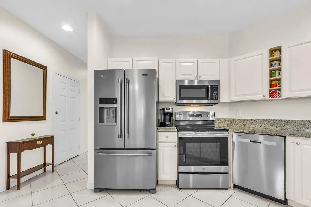 8931 Sandshot Court Port St Lucie FL 34986