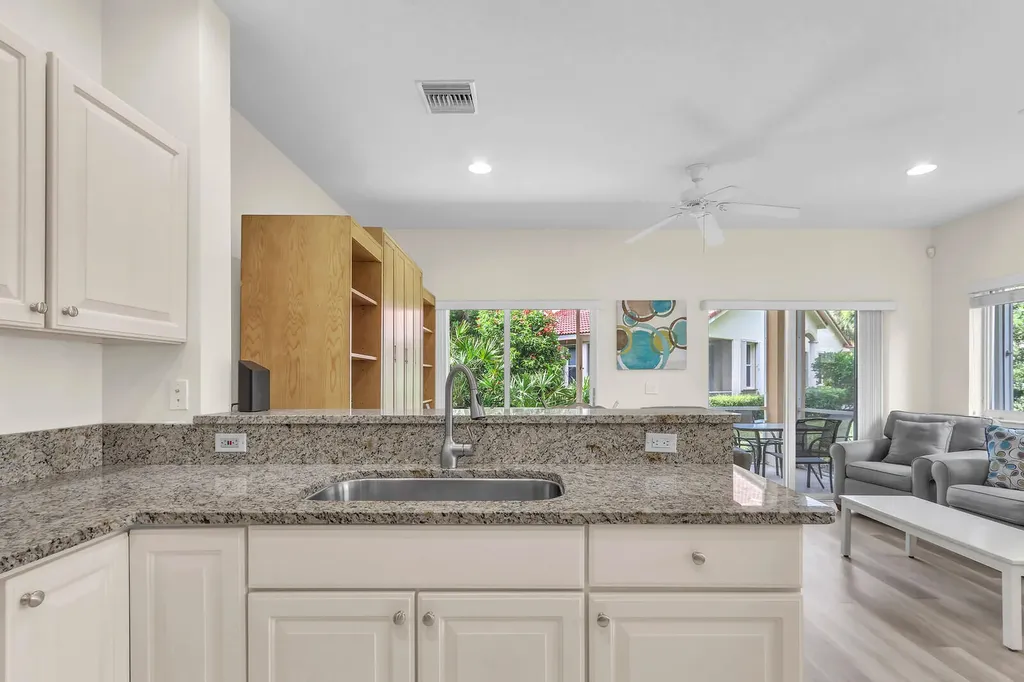 8931 Sandshot Court Port St Lucie FL 34986