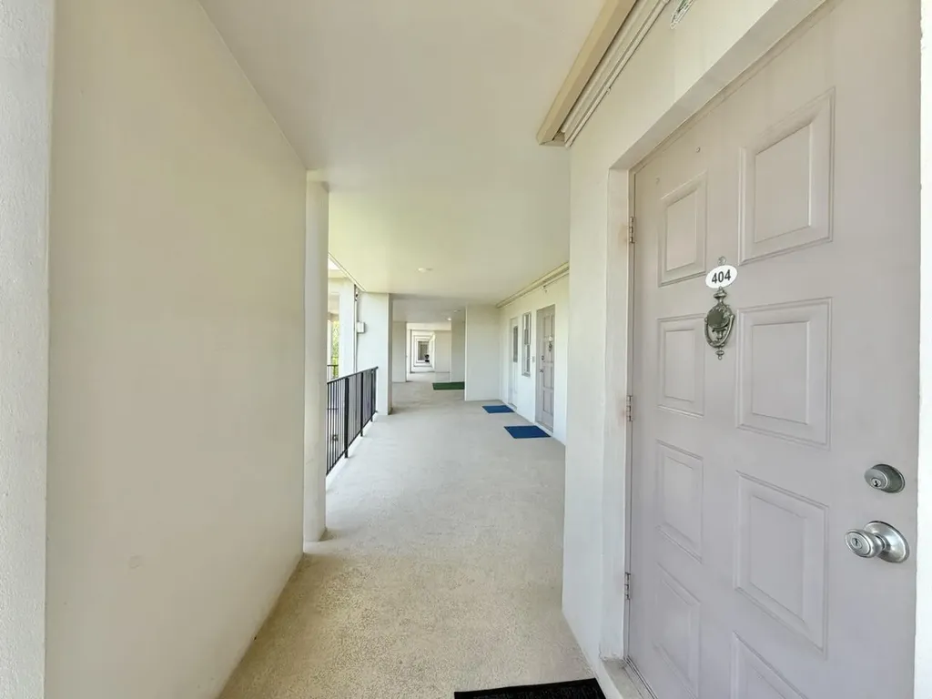 2800 N Palm Aire Drive Pompano Beach FL 33069