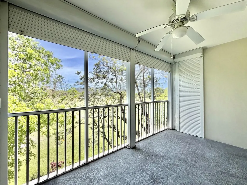 2800 N Palm Aire Drive Pompano Beach FL 33069