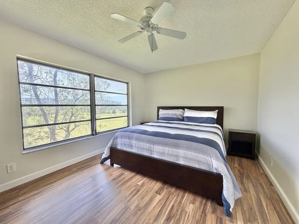 2800 N Palm Aire Drive Pompano Beach FL 33069