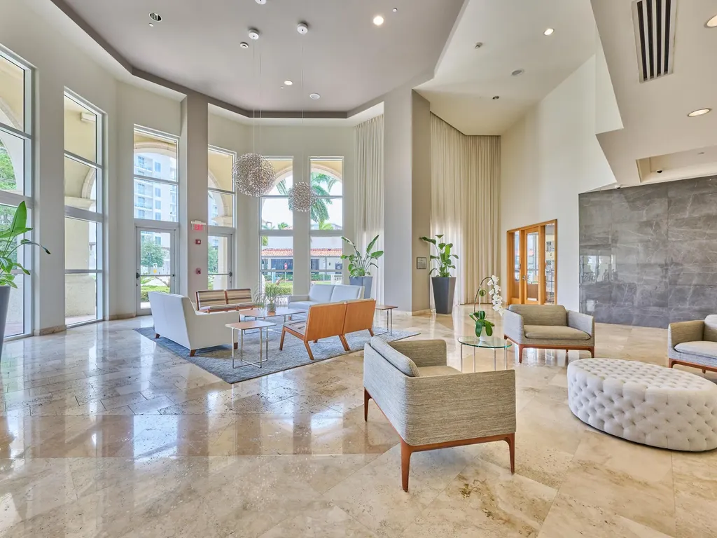 99 SE Mizner Boulevard Boca Raton FL 33432