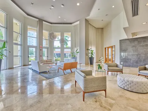 99 SE Mizner Boulevard Boca Raton FL 33432