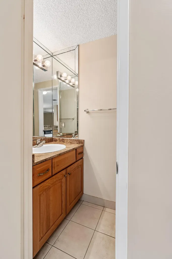 2519 NE 15th Street Pompano Beach FL 33062