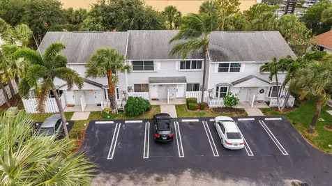 2519 NE 15th Street Pompano Beach FL 33062