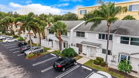 2519 NE 15th Street Pompano Beach FL 33062