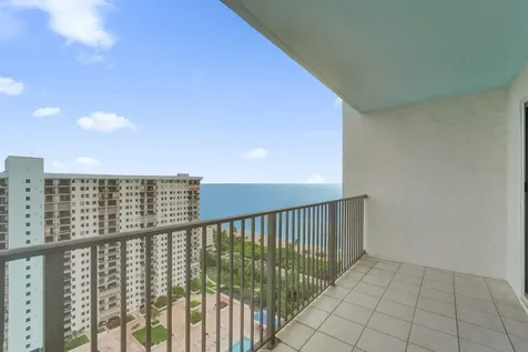 1201 S Ocean Drive Hollywood FL 33019