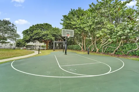 1201 S Ocean Drive Hollywood FL 33019