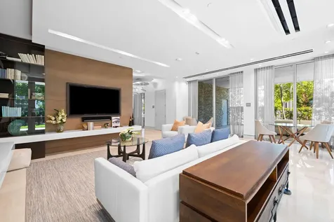 435 Bayshore Drive Fort Lauderdale FL 33304