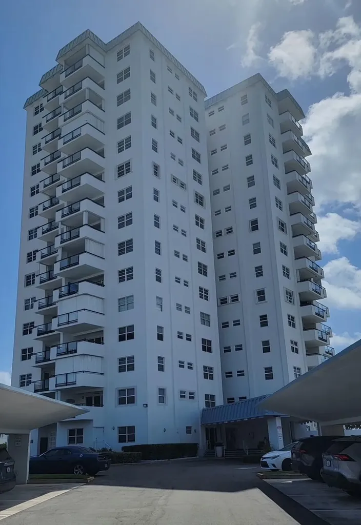 1500 S Ocean Boulevard Pompano Beach FL 33062