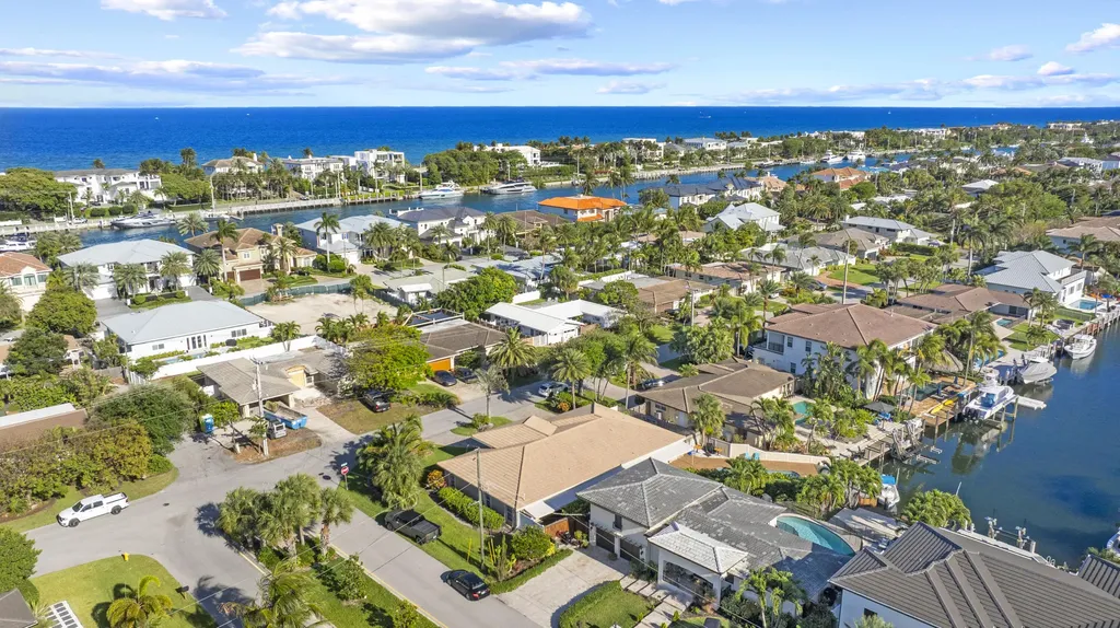3531 NE 30th Avenue Lighthouse Point FL 33064