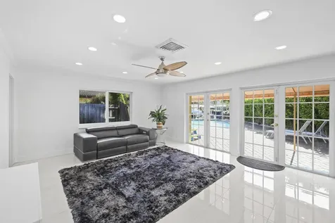 3531 NE 30th Avenue Lighthouse Point FL 33064