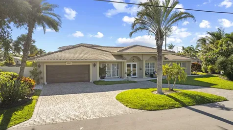 3531 NE 30th Avenue Lighthouse Point FL 33064