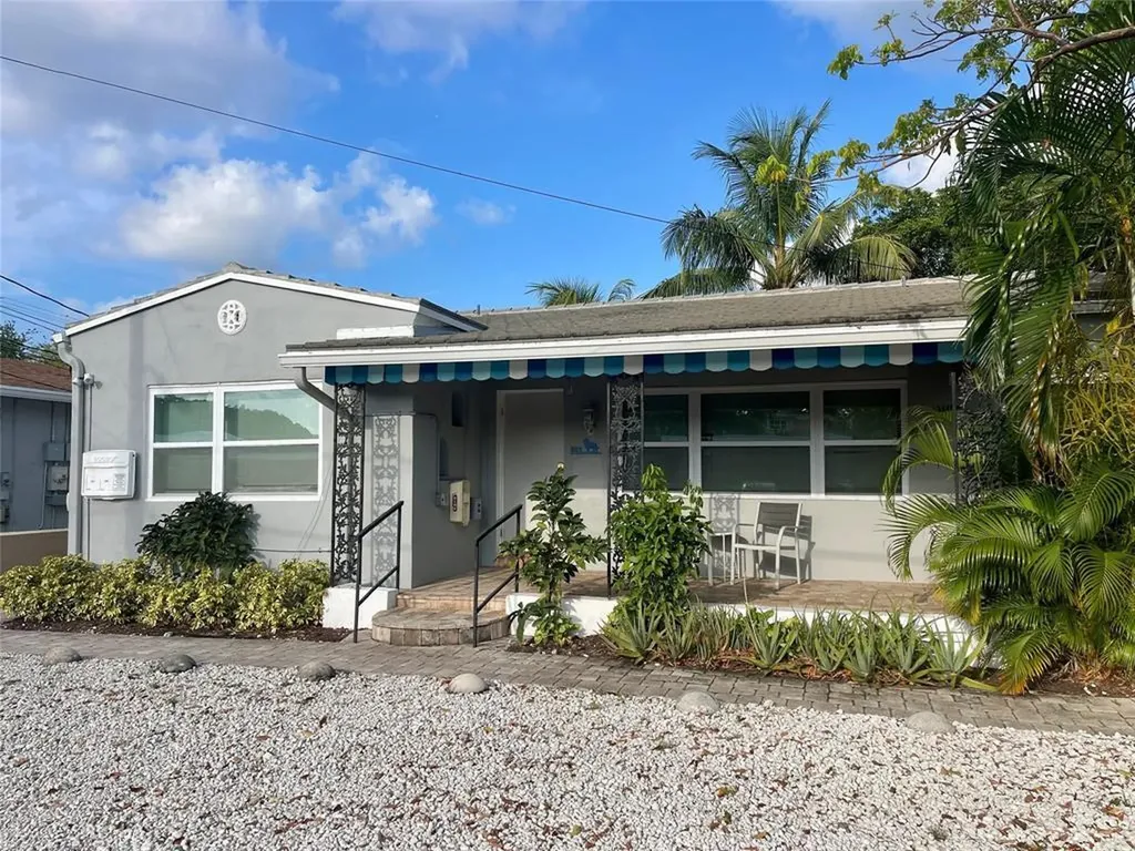832 NE 17th Avenue Fort Lauderdale FL 33304