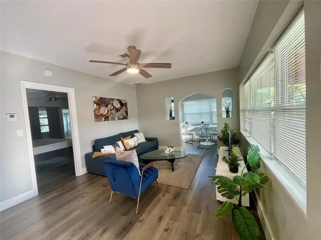 832 NE 17th Avenue Fort Lauderdale FL 33304