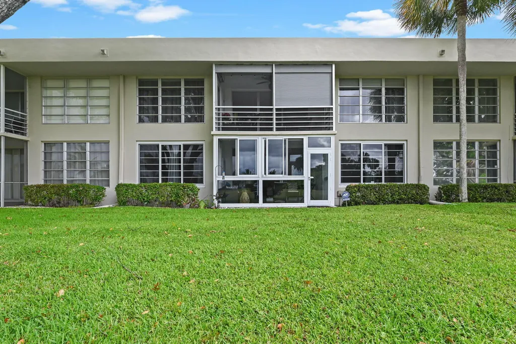 800 Cypress Boulevard Pompano Beach FL 33069