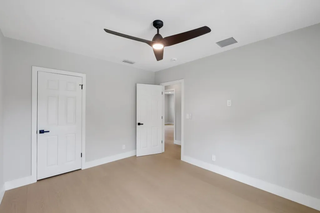 275 NE 16th Street Delray Beach FL 33444