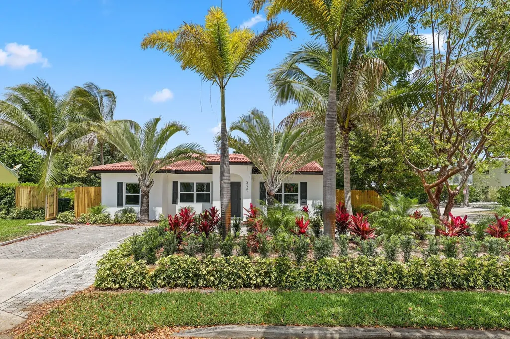275 NE 16th Street Delray Beach FL 33444