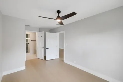 275 NE 16th Street Delray Beach FL 33444