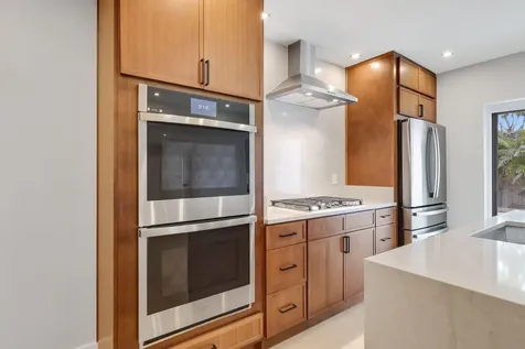 275 NE 16th Street Delray Beach FL 33444