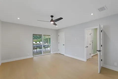 275 NE 16th Street Delray Beach FL 33444