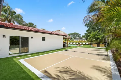 275 NE 16th Street Delray Beach FL 33444