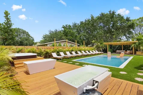 275 NE 16th Street Delray Beach FL 33444