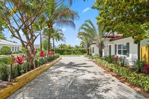 275 NE 16th Street Delray Beach FL 33444