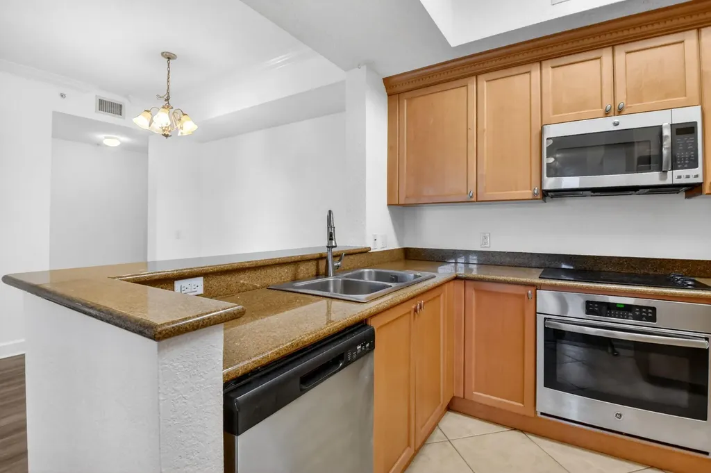 1660 Renaissance Commons Boulevard Boynton Beach FL 33426