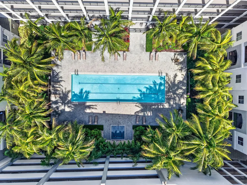 1660 Renaissance Commons Boulevard Boynton Beach FL 33426
