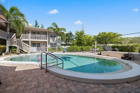 2701 NE 1st Street Pompano Beach FL 33062