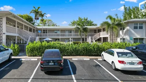 2701 NE 1st Street Pompano Beach FL 33062