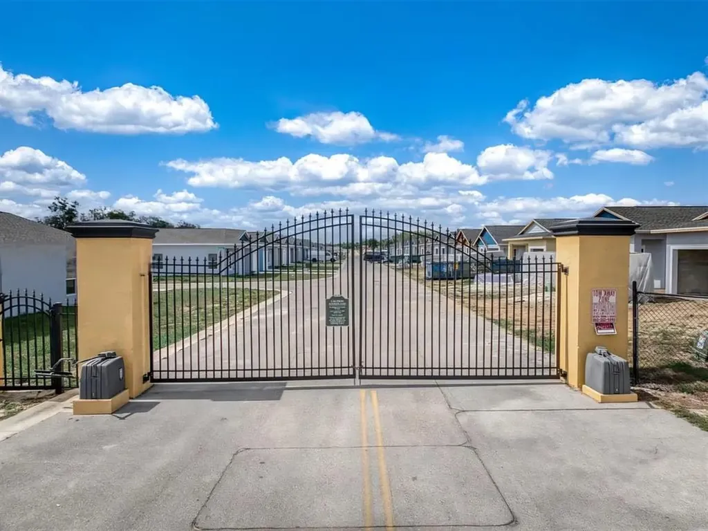 1450 Las Villas Boulevard Sebring FL 33870
