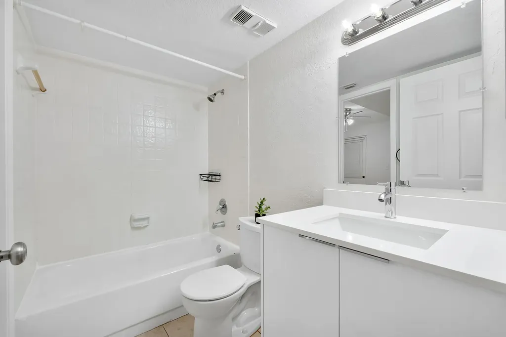 9777 Westview Drive Coral Springs FL 33076