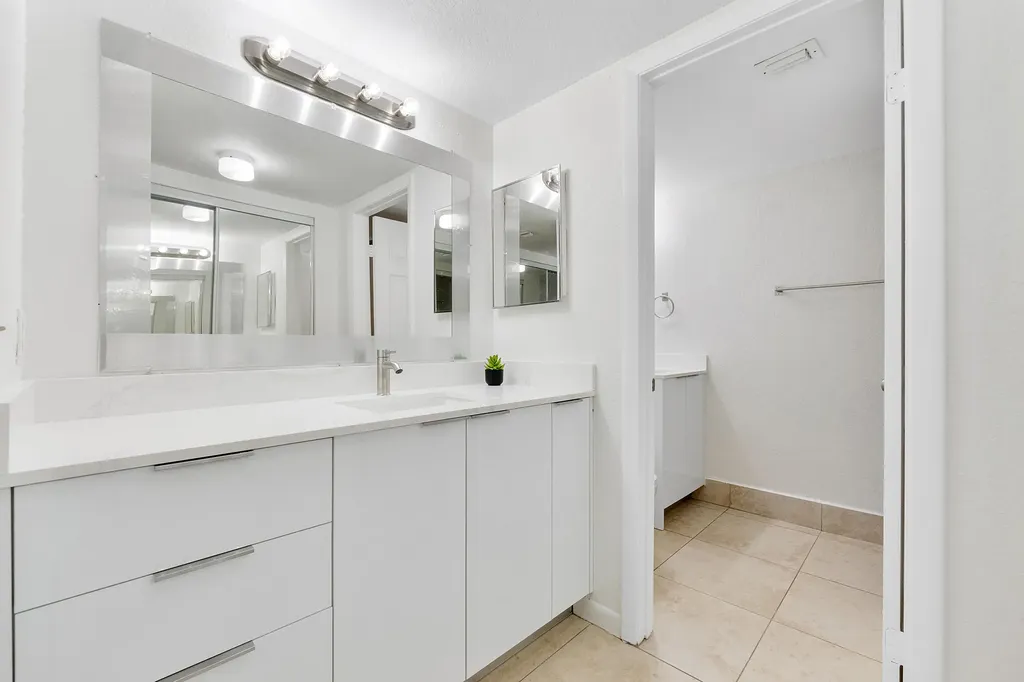 9777 Westview Drive Coral Springs FL 33076