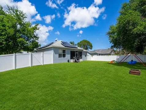 388 NW Placid Avenue Port St Lucie FL 34983
