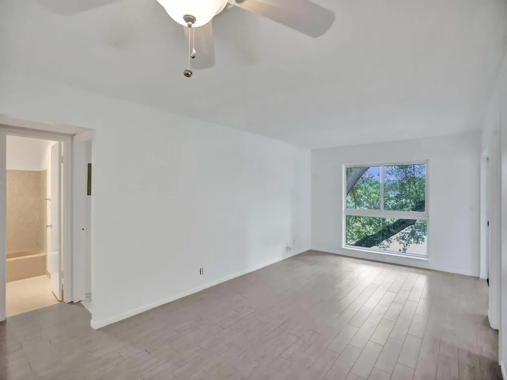 10193 N Military Trail Palm Beach Gardens FL 33410