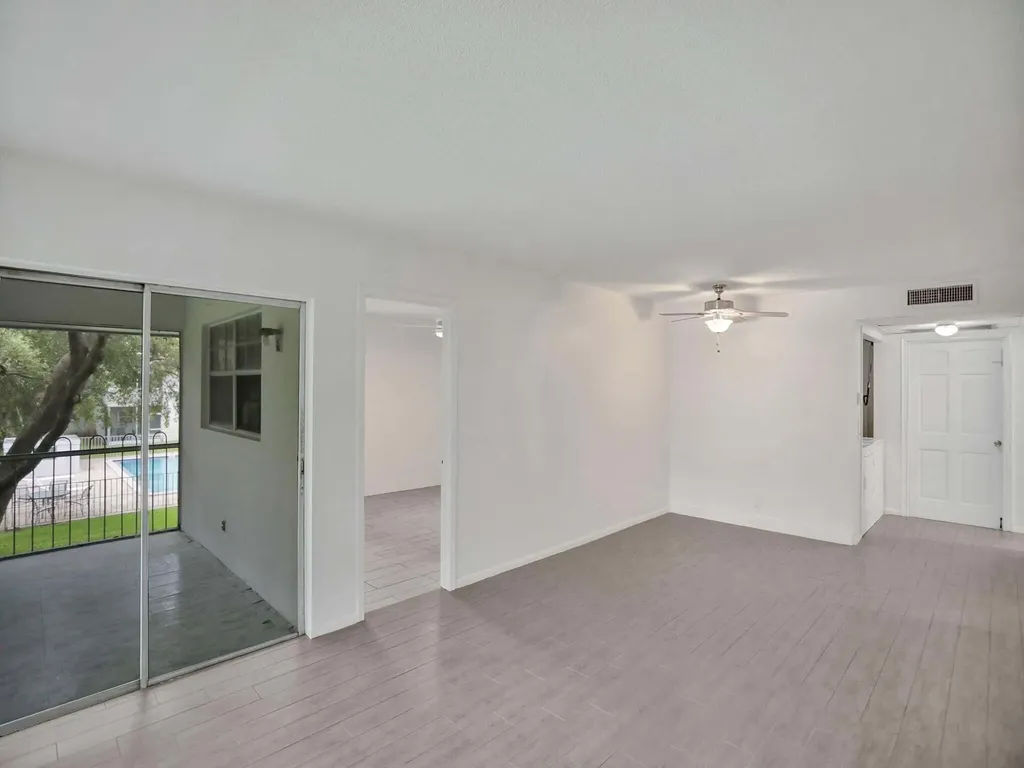 10193 N Military Trail Palm Beach Gardens FL 33410