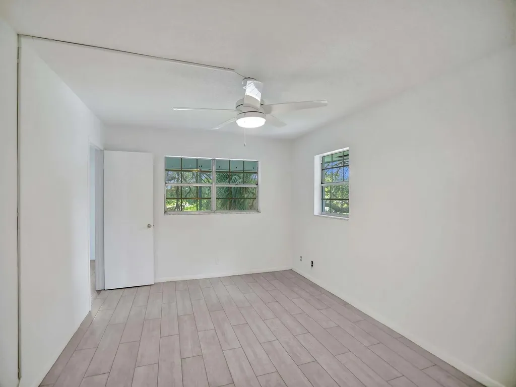 10193 N Military Trail Palm Beach Gardens FL 33410