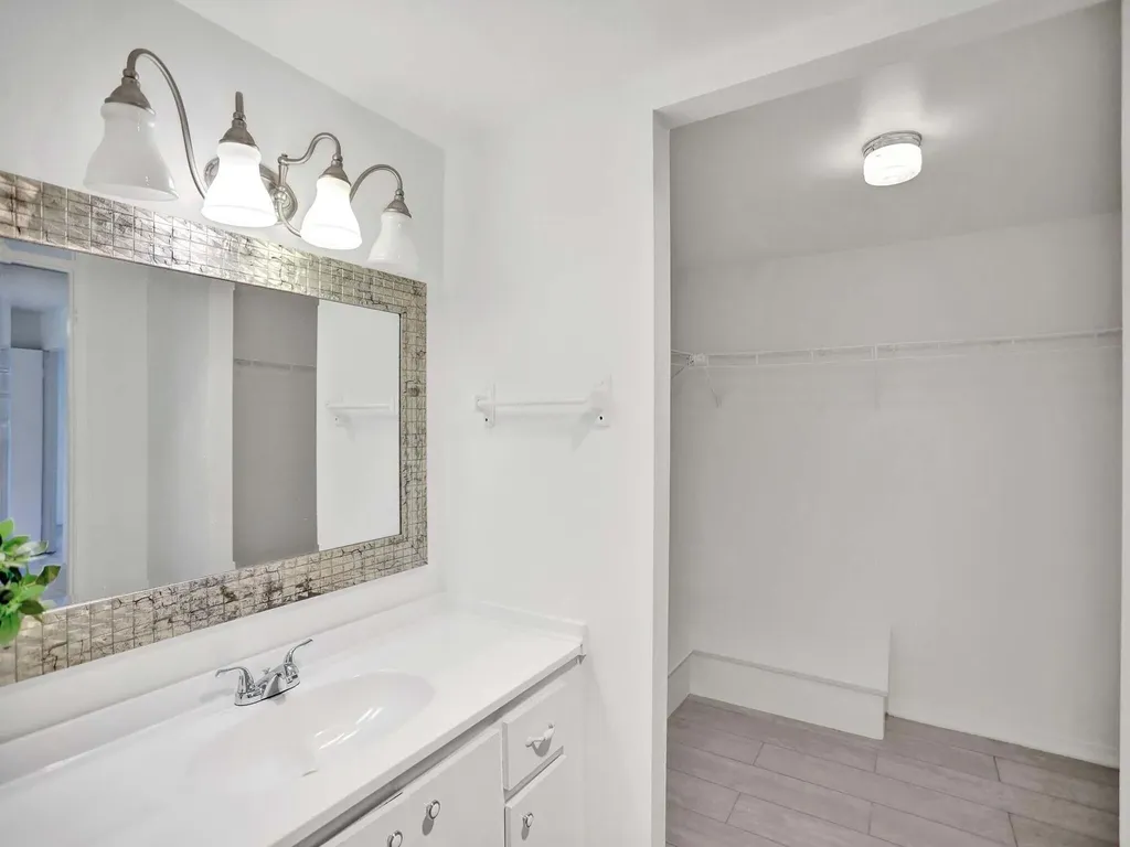 10193 N Military Trail Palm Beach Gardens FL 33410