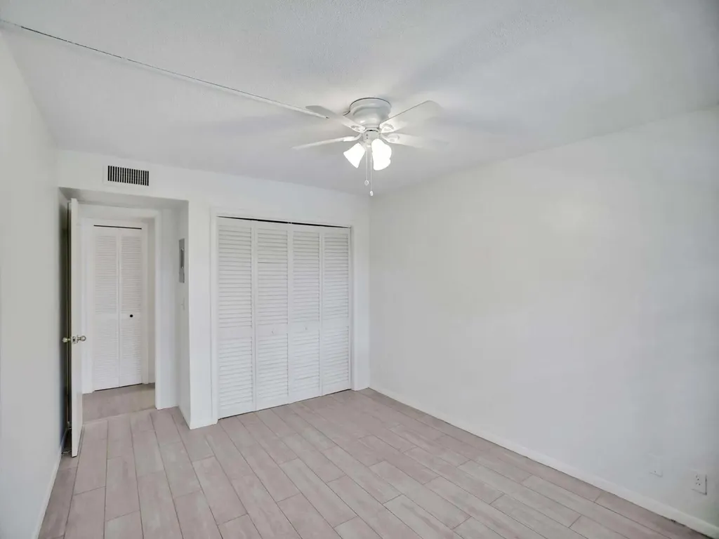10193 N Military Trail Palm Beach Gardens FL 33410