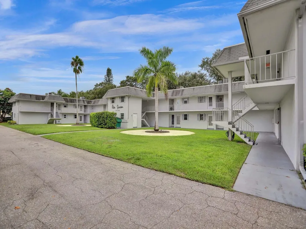 10193 N Military Trail Palm Beach Gardens FL 33410